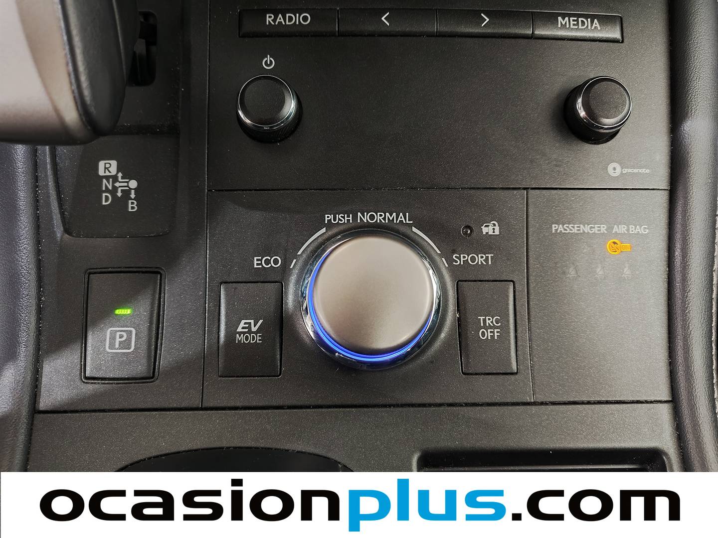 Acabados Lexus CT Lexus CT 200h Executive (136 CV)