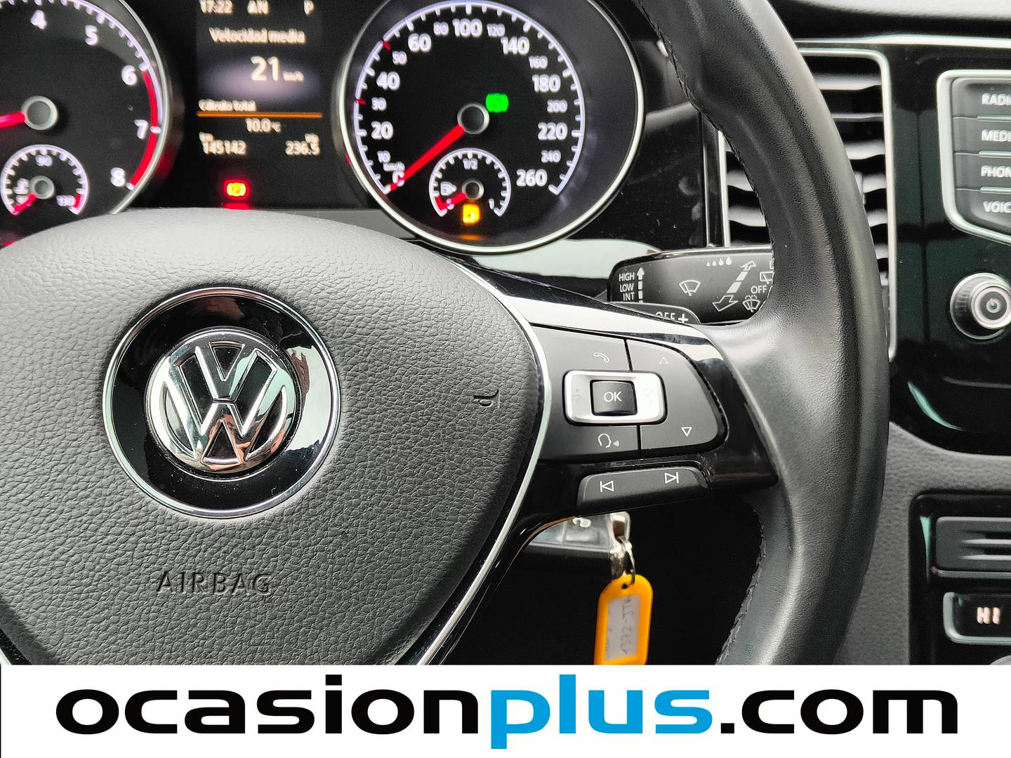 Foto Volkswagen Golf Sportsvan Volkswagen Golf Sportsvan Sport 1.4 TSI (150 CV) DSG