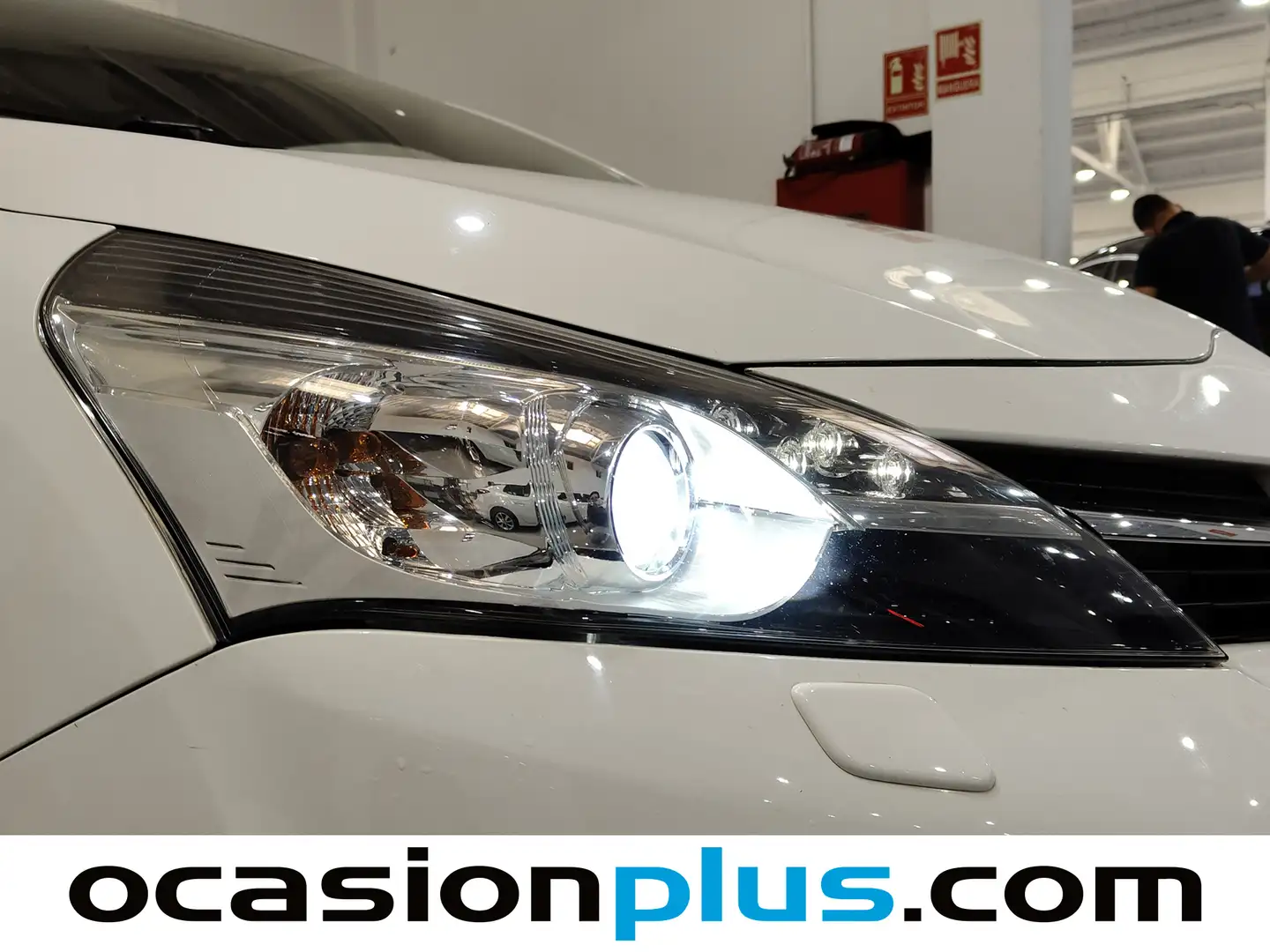 Foto Toyota Verso Toyota Verso 130 Business 7 Plazas (132 CV)