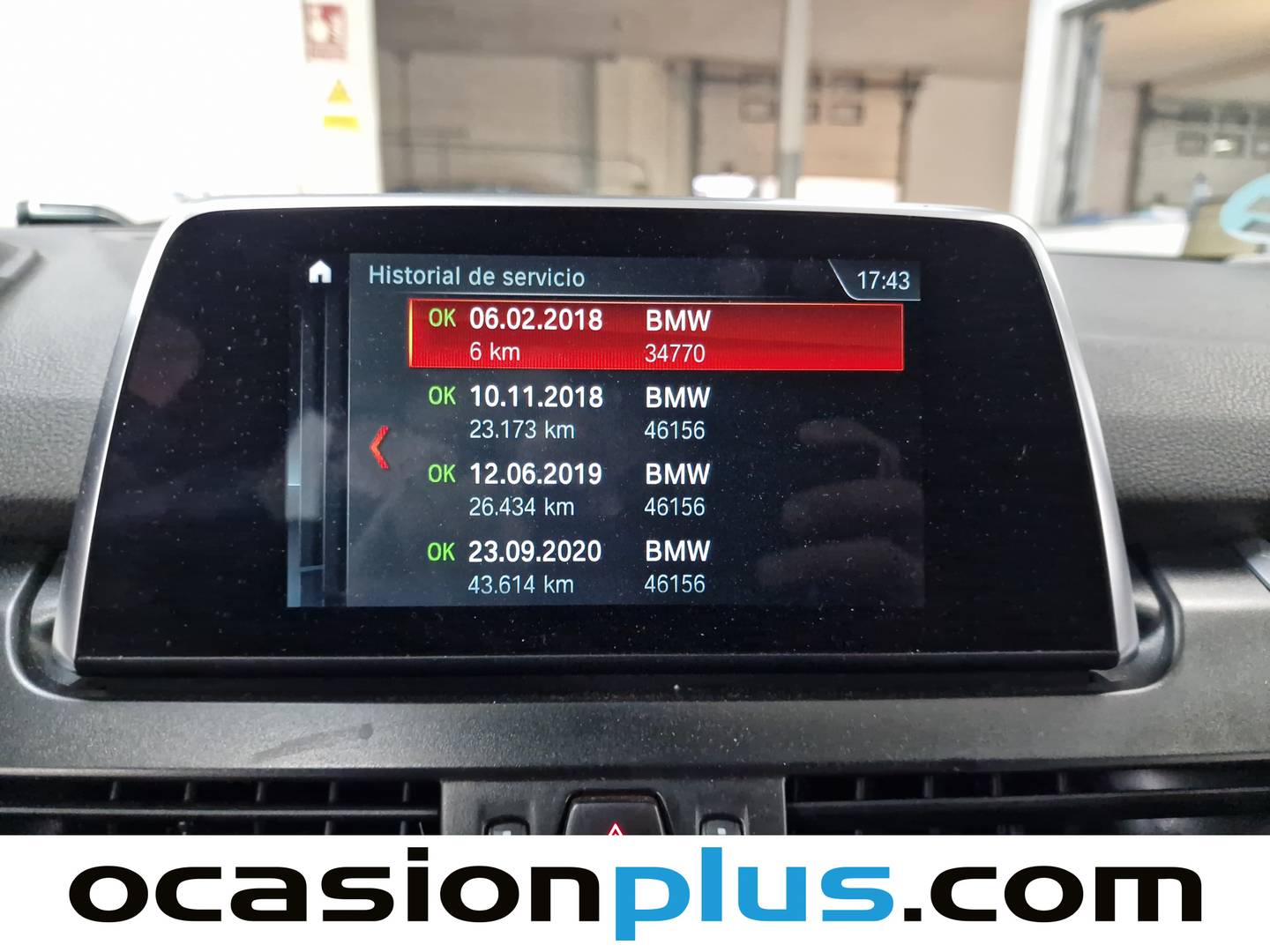 Foto BMW Serie 2 Active Tourer BMW Serie 2 218d Active Tourer Business (150 CV)