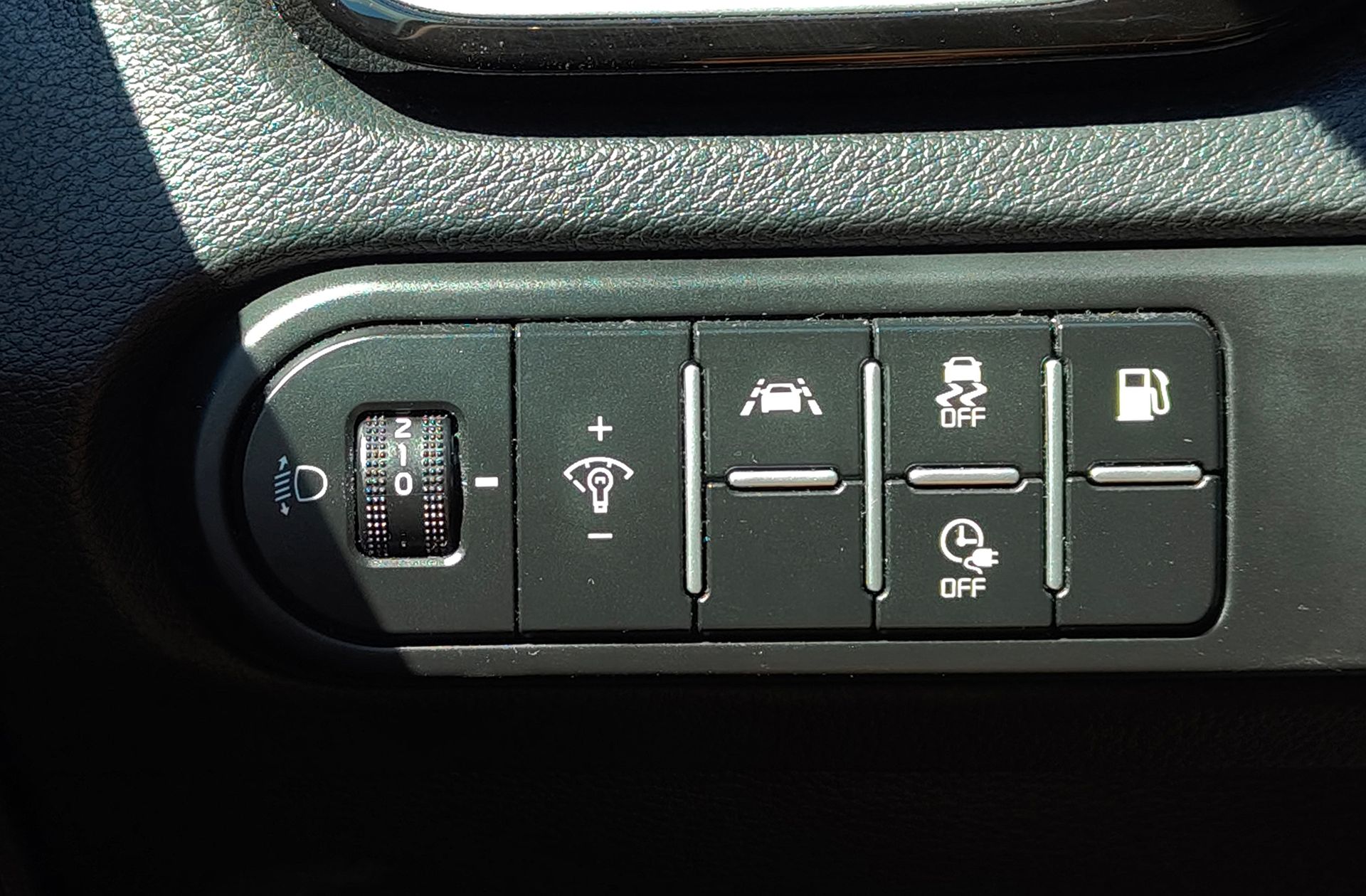 Kia Ceed 1.6 GDi PHEV E-Tech - foto 15