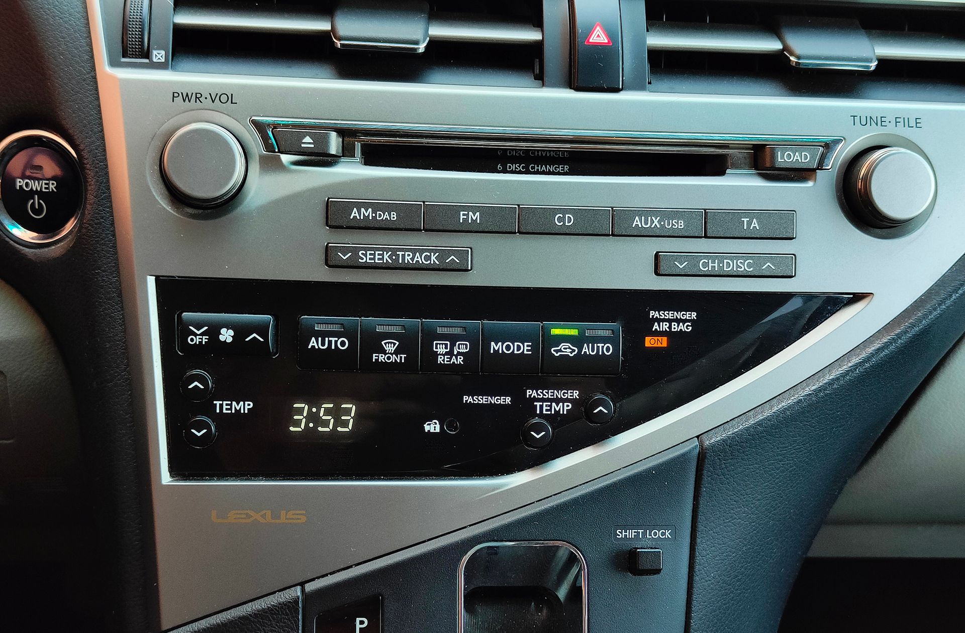 Lexus RX 450h Luxury - foto 31