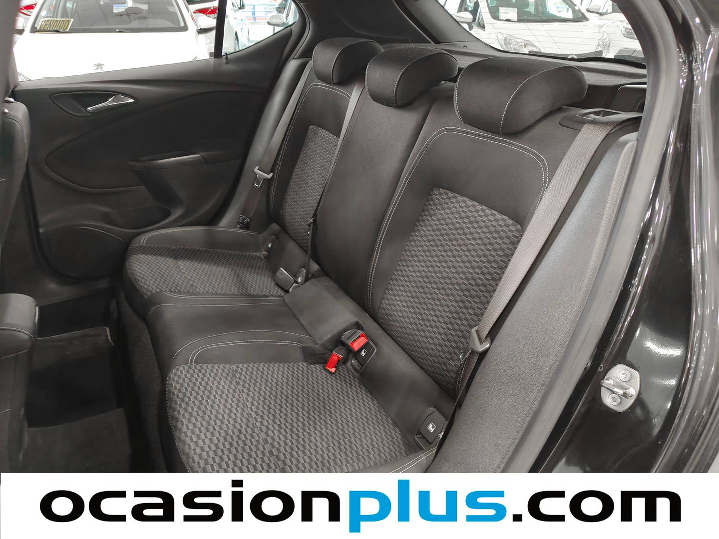 Foto asientos traseros Opel Astra Opel Astra 1.6 CDTi Dynamic (110 CV)