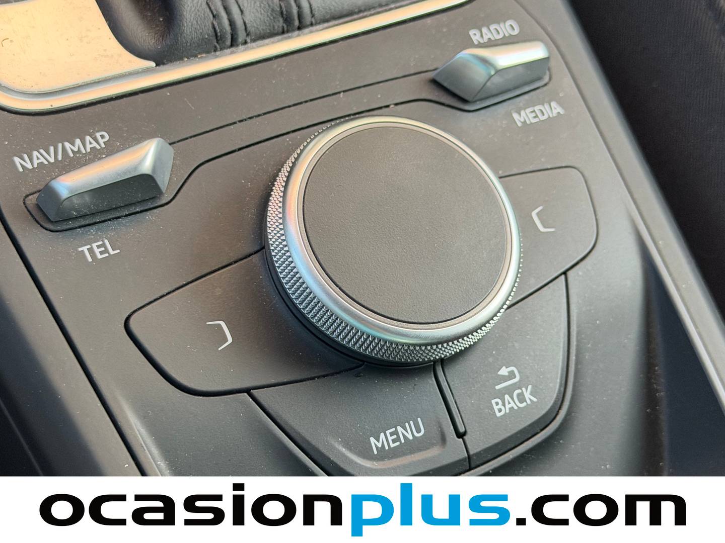 Foto Audi Q2 Audi Q2 Advanced 30 TDI (116 CV) S tronic