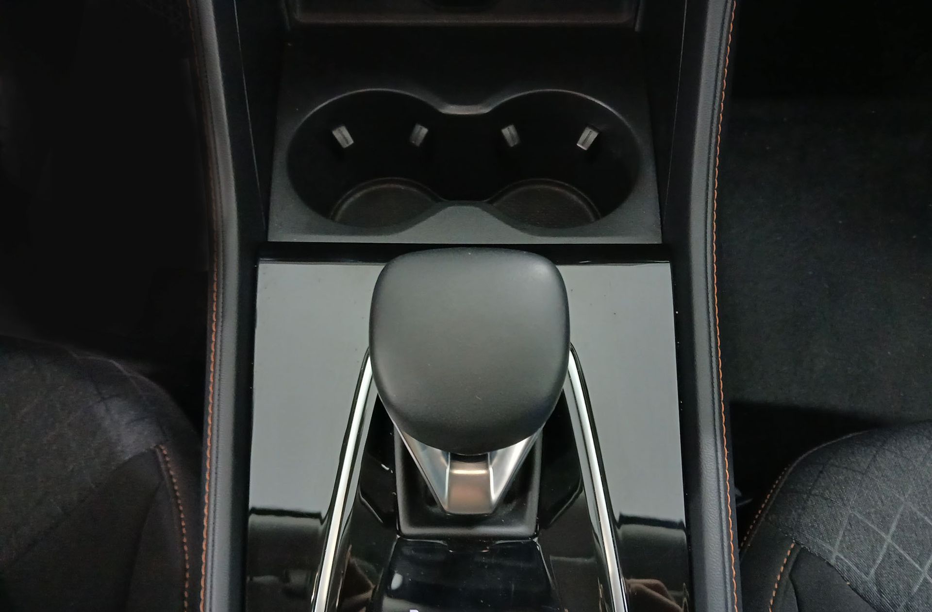 MG HS 1.5T Comfort - foto 5