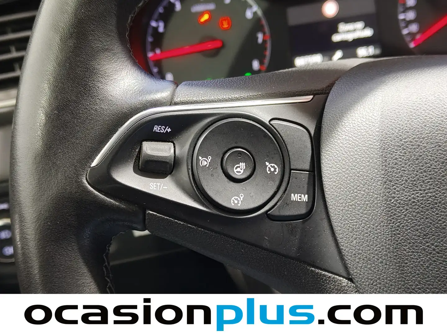 Foto Opel Grandland X Opel Grandland X 1.2 Turbo Ultimate (130 CV)