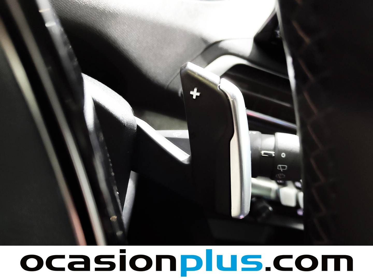 Foto Peugeot 3008 Peugeot 3008 PureTech 130 S&S GT EAT8 (130 CV)