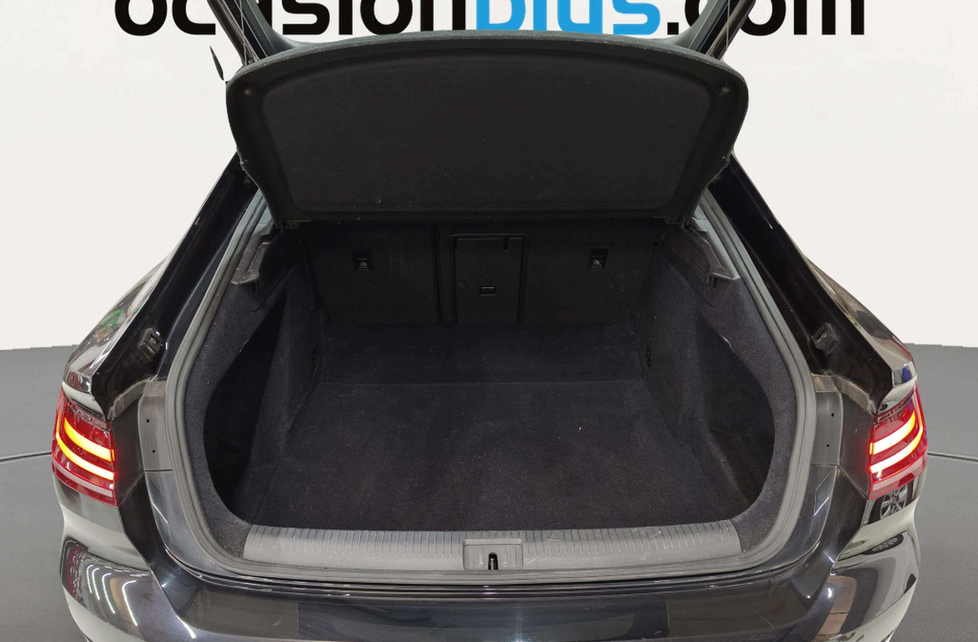 Volkswagen Arteon R-Line 2.0 TDI DSG - foto 19