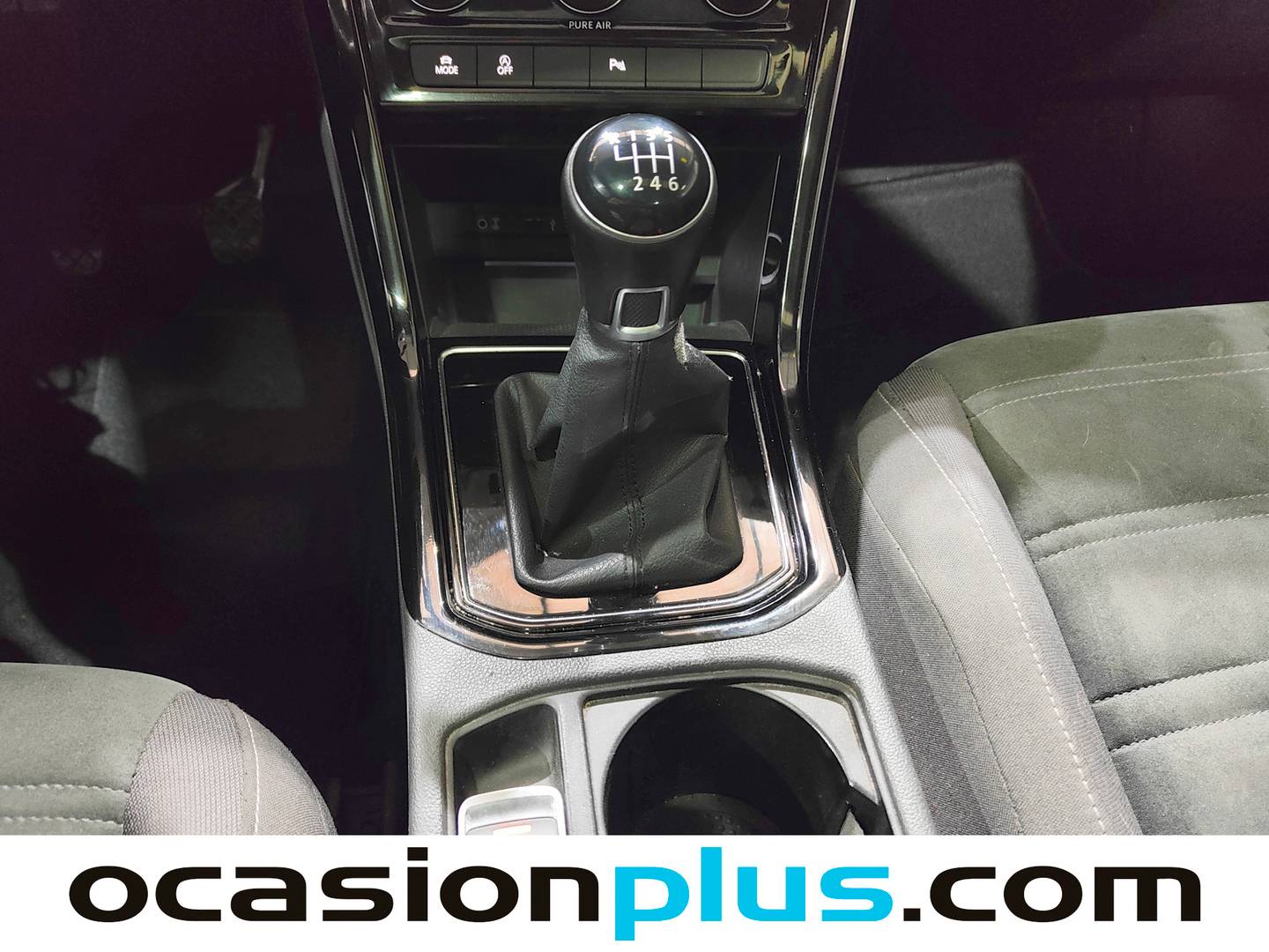 Volkswagen Touran Volkswagen Touran Sport 2.0 TDI BMT (150 CV) 7 PLAZAS de segunda mano