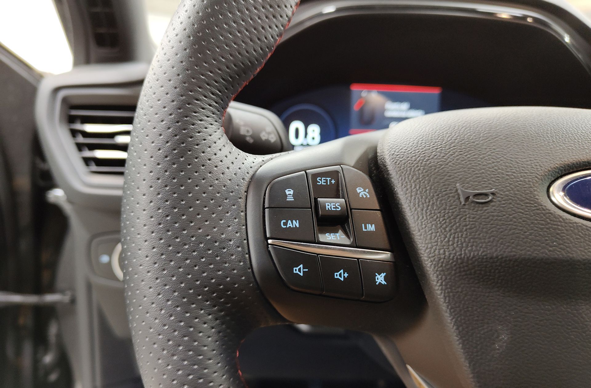 Ford Focus 2.3 EcoBoost ST - foto 29
