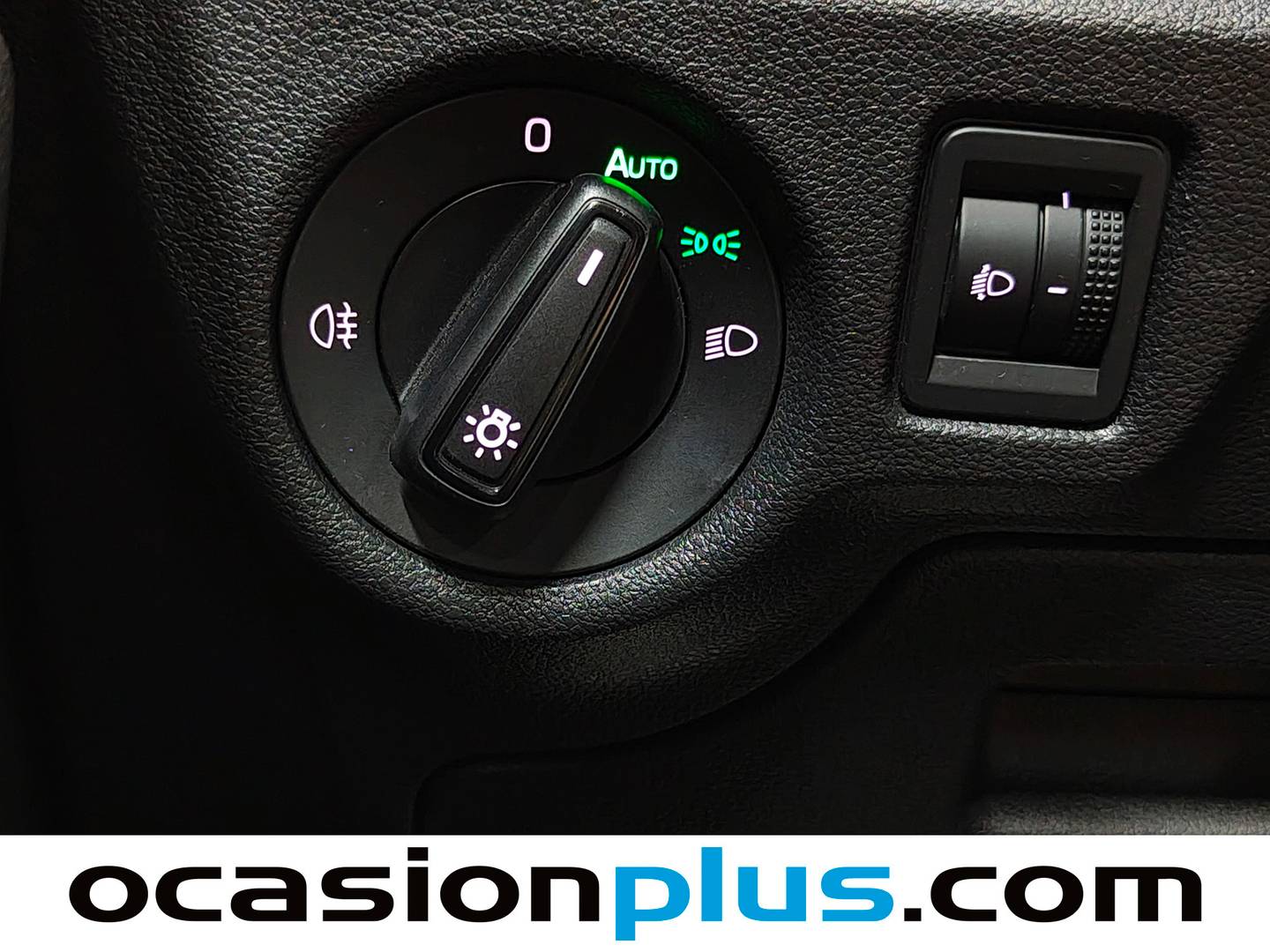 Acabados Skoda Kamiq Skoda Kamiq 1.5 TSI Sport (150 CV)