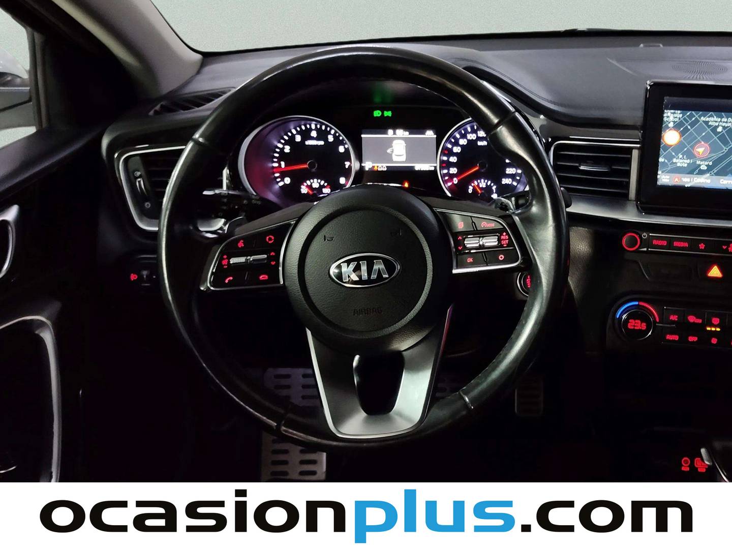 KIA Ceed KIA Ceed 1.4 T-GDi Launch Edition DCT (140 CV) automático