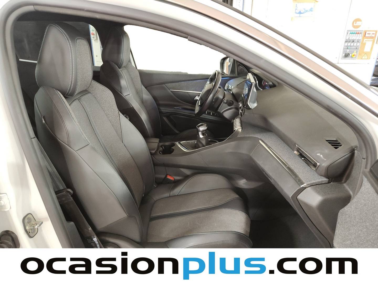 Foto Peugeot 3008 Peugeot 3008 PureTech 130 S&S Allure Pack (130 CV)