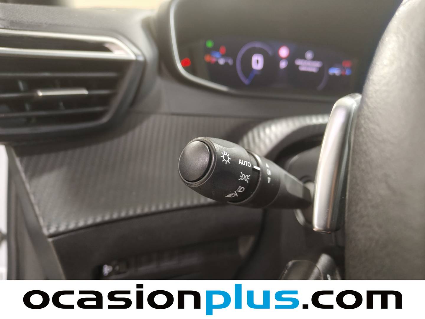 Peugeot 2008 Peugeot 2008 Allure Hybrid eDCS6 (145 CV) seminuevo