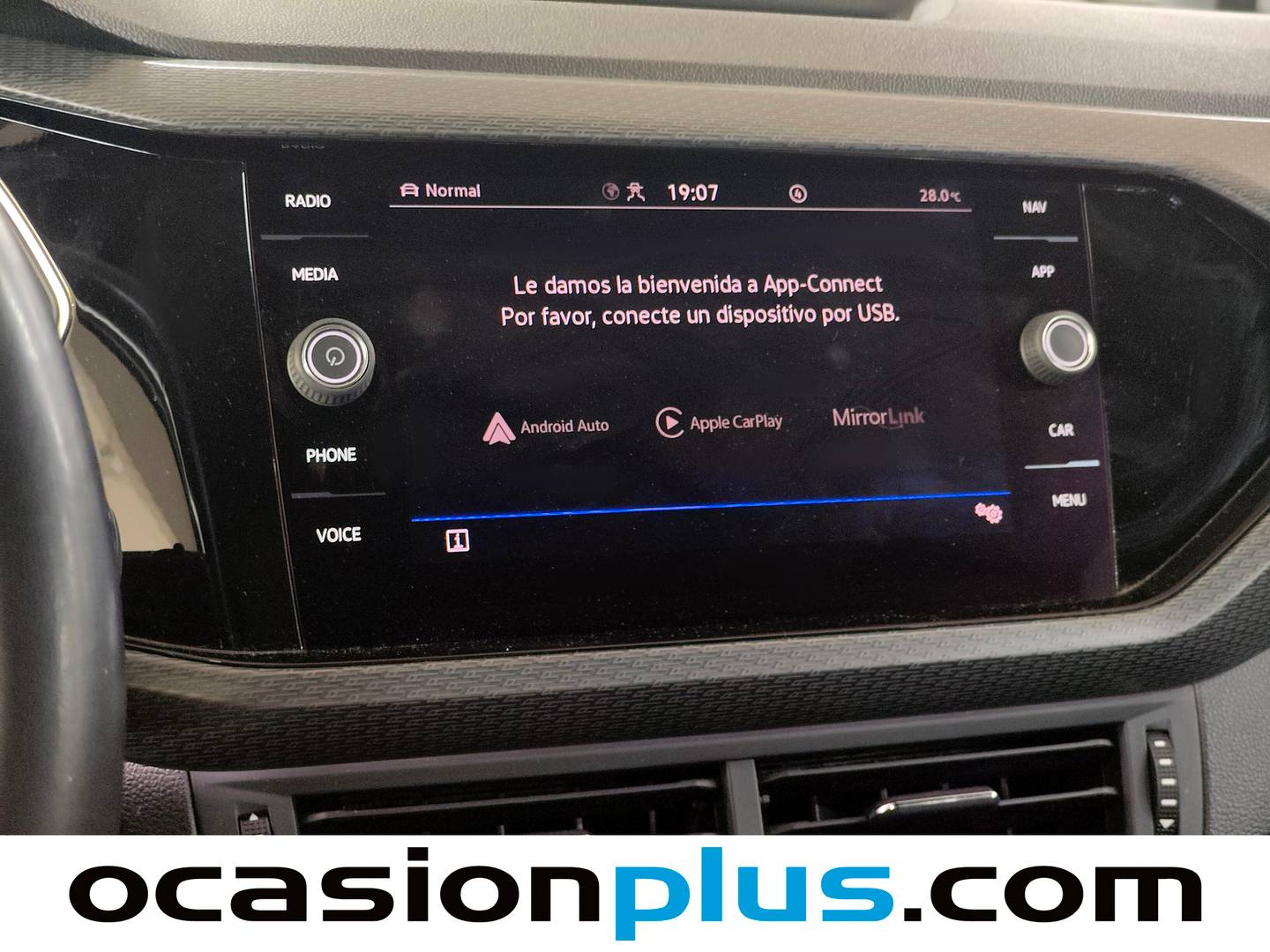 Extras y acabados del Volkswagen T-Cross Volkswagen T-Cross Sport 1.0 TSI (110 CV) Pack R-Line