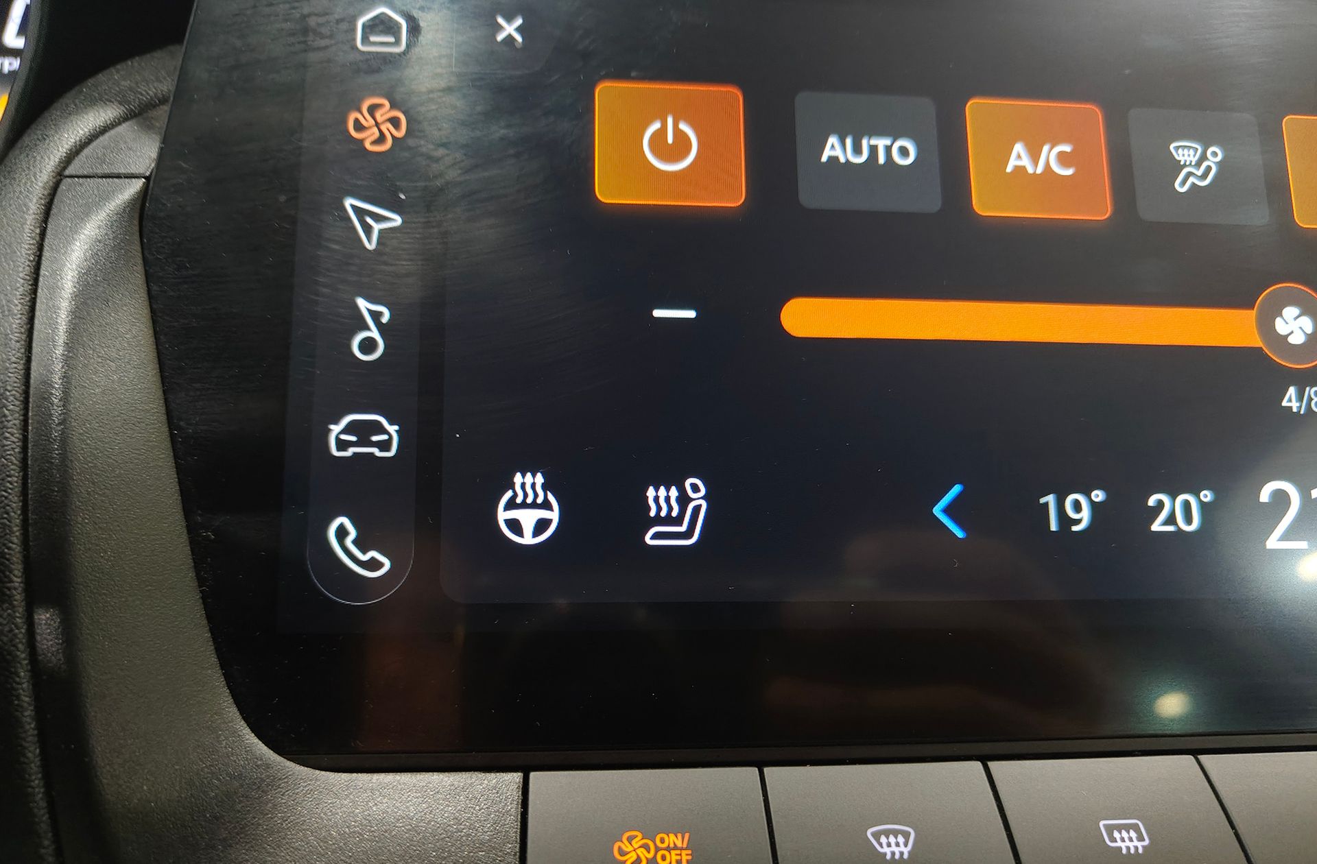 MG ZS 1.5 Hybrid+ Luxury - foto 9