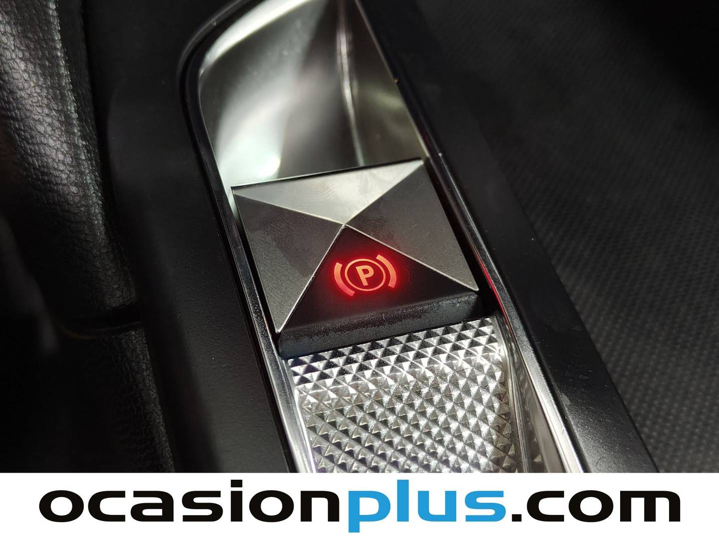 Foto DS DS 3 DS DS3 PureTech 130 Performance Line Auto (130 CV)