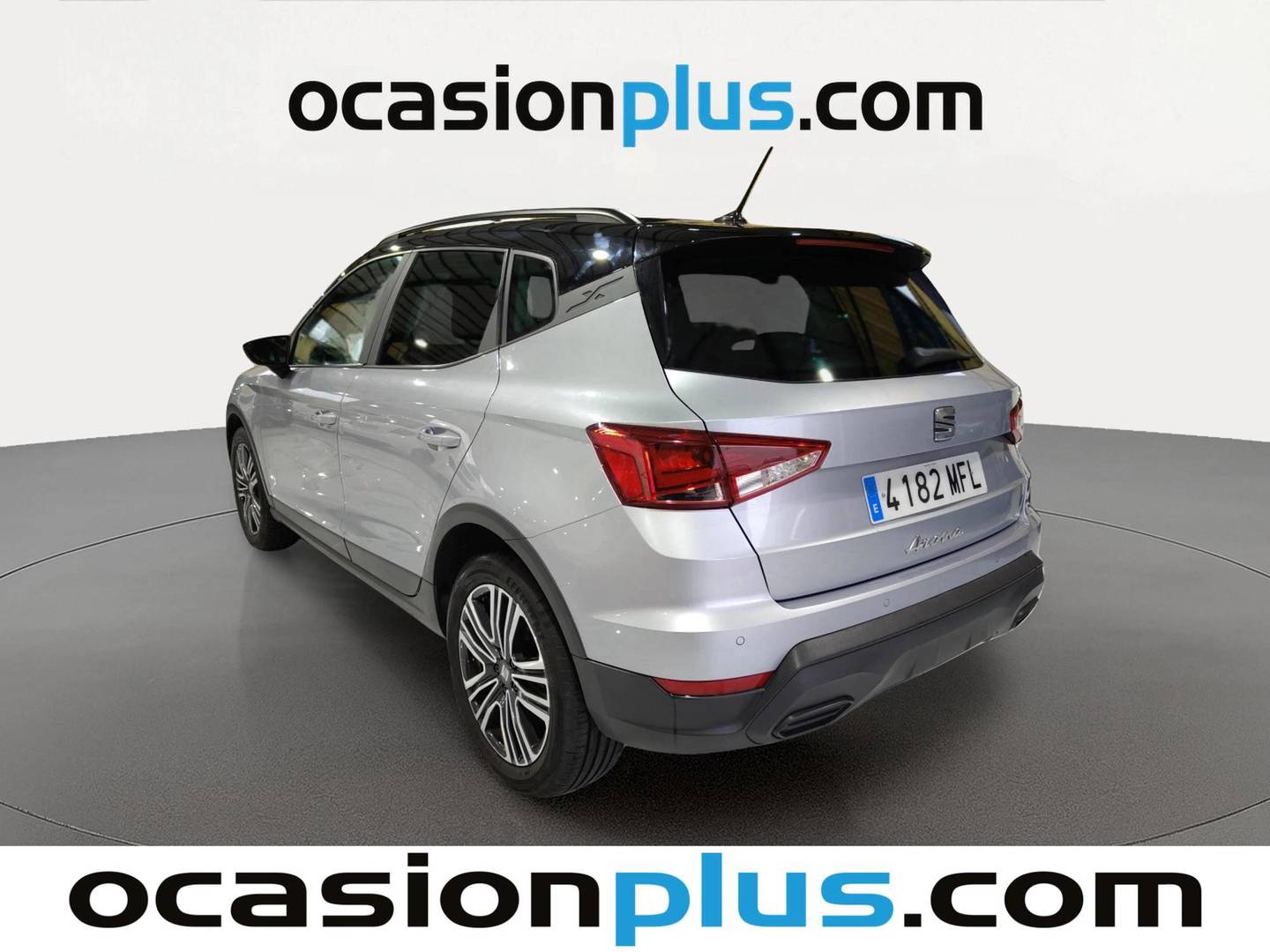 Foto trasera Seat Arona Seat Arona 1.0 TSI Style XL Edition (110 CV) izquierda