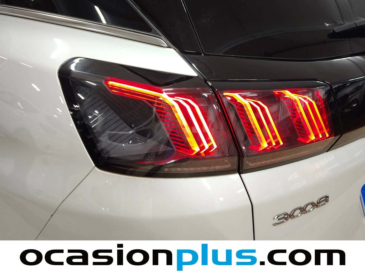 Paquetes del Peugeot 3008 Peugeot 3008 BlueHDi 130 S&S GT Pack EAT8 (130 CV)