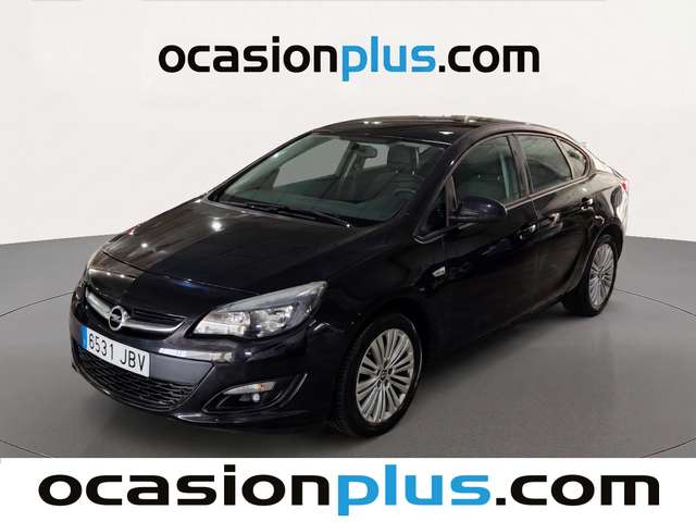 Opel Astra 1.6 Sedan Selective (115 CV) de segunda mano