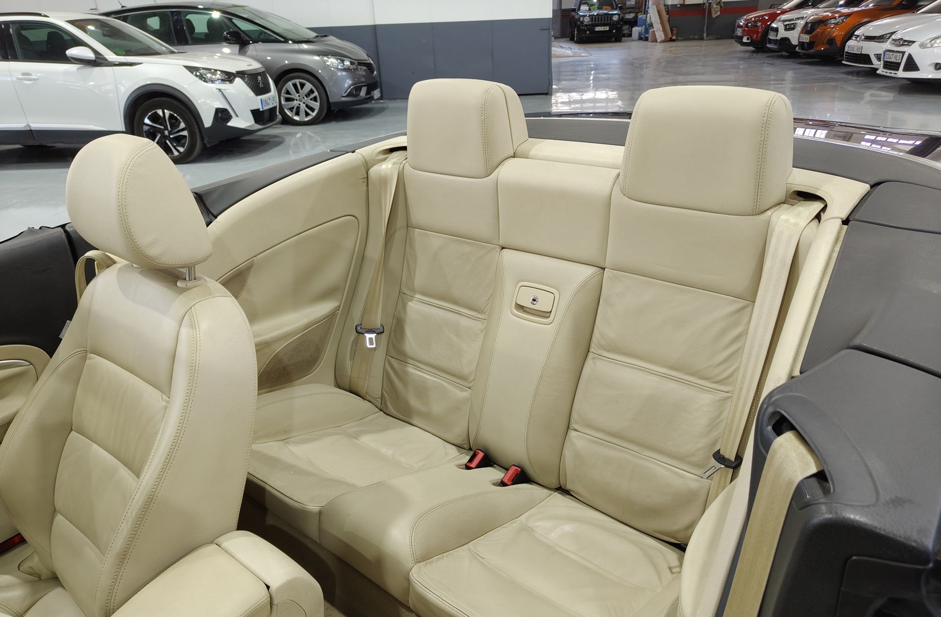 Volkswagen Eos Excellence 2.0 FSI - foto 12