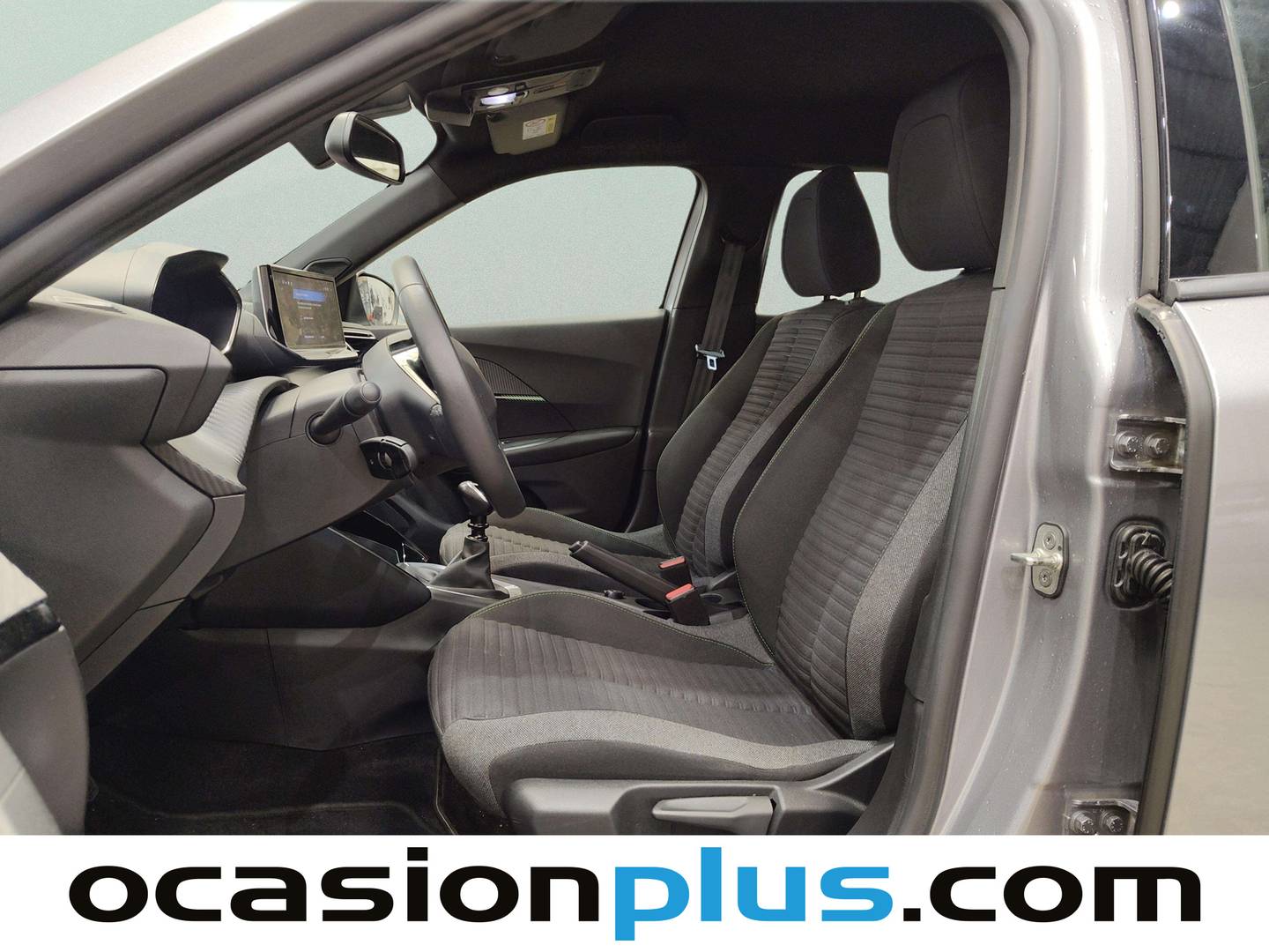 Foto asientos delanteros Peugeot 2008 Peugeot 2008 PureTech 100 S&S Active (100 CV)