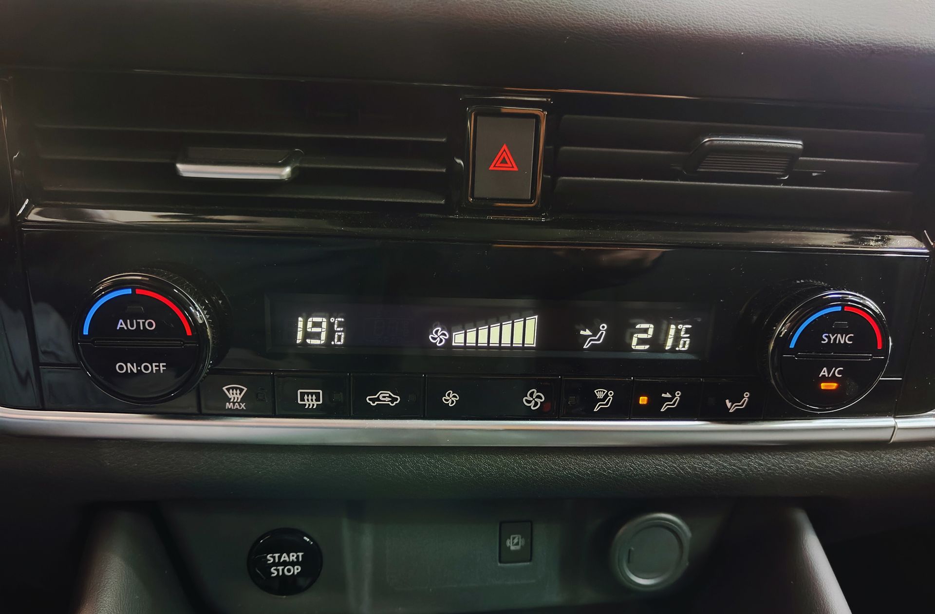 Nissan Qashqai E-POWER N-Connecta - foto 29