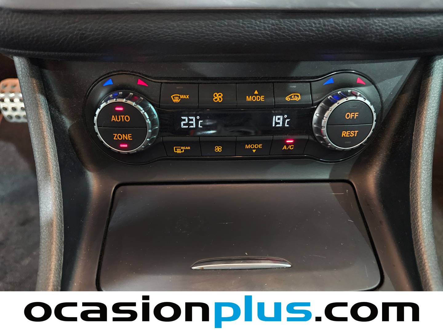 Foto Mercedes GLA Mercedes-Benz GLA 220 CDI AMG Line (170 CV)