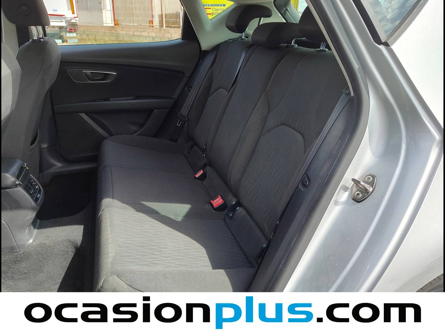 Foto asientos traseros Seat León Seat León 1.6 TDI S&S Style (105 CV)