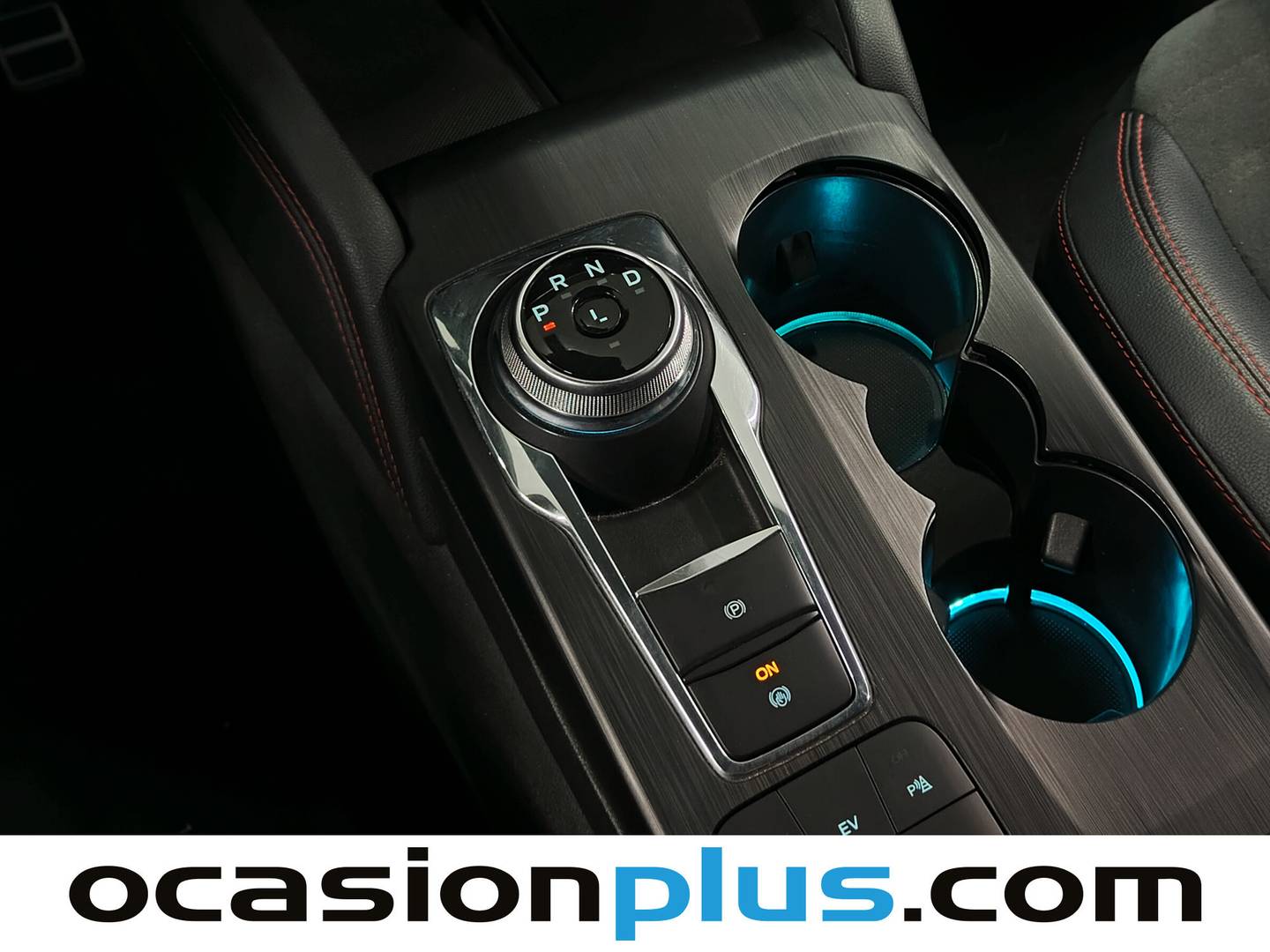 Foto Ford Kuga Ford Kuga 2.5 Duratec PHEV ST-Line X Auto (225 CV)