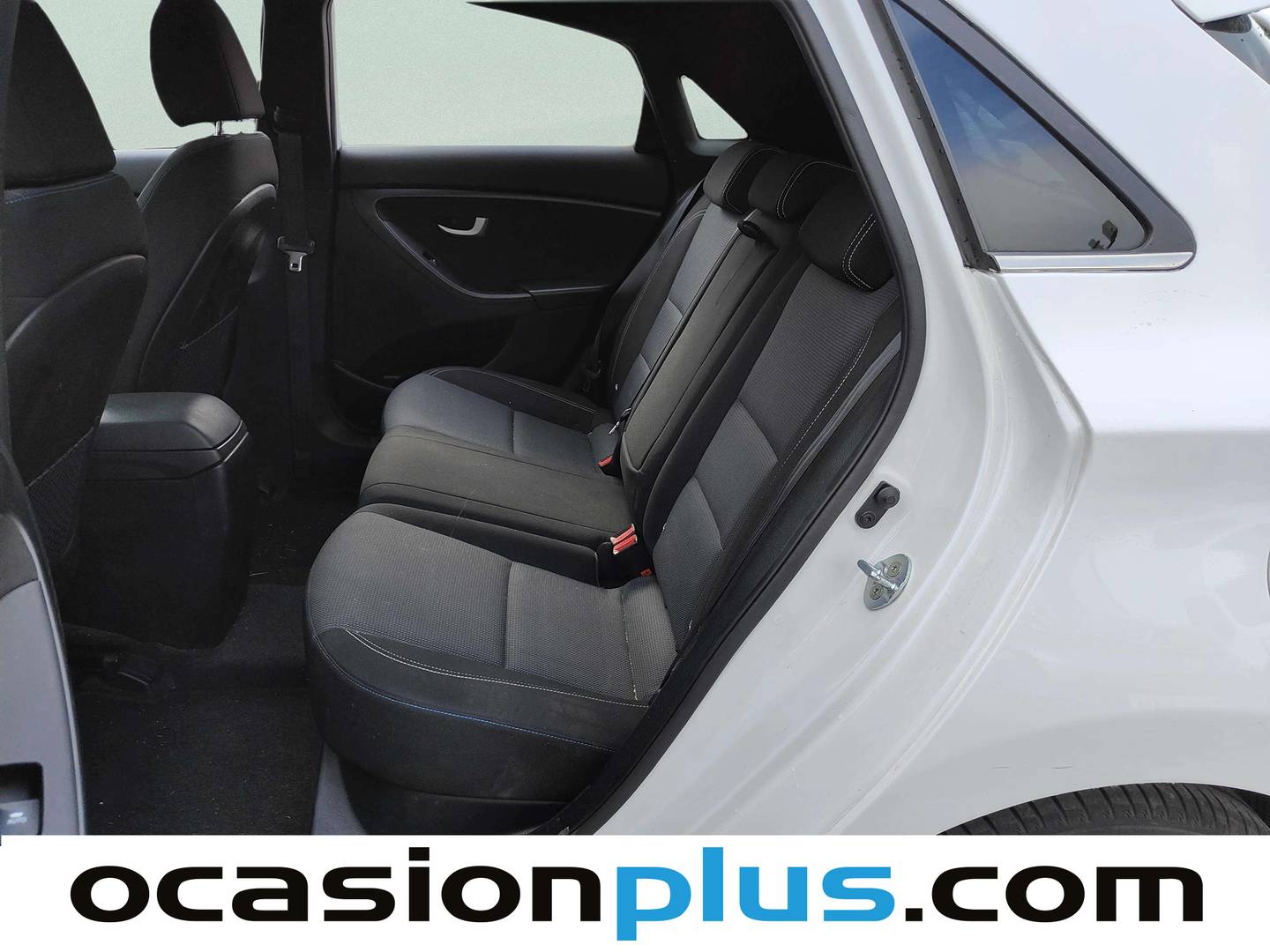 Foto asientos traseros Hyundai i30 Hyundai i30 1.4 MPI BlueDrive Go! (100 CV)