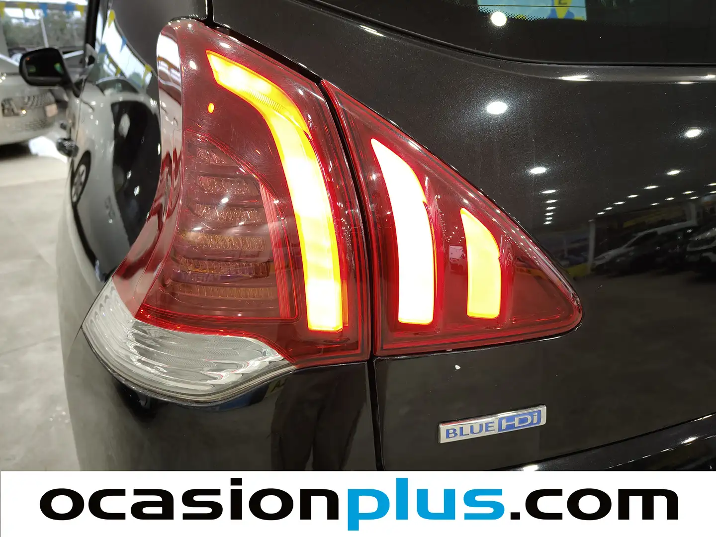 Foto Peugeot 3008 Peugeot 3008 1.6 BlueHDI FAP Style (120 CV)