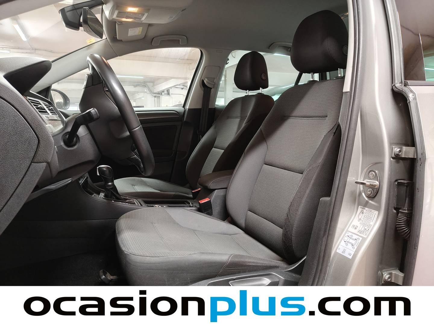 Foto asientos delanteros Volkswagen Golf Volkswagen Golf Advance 1.4 TSI (125 CV) DSG