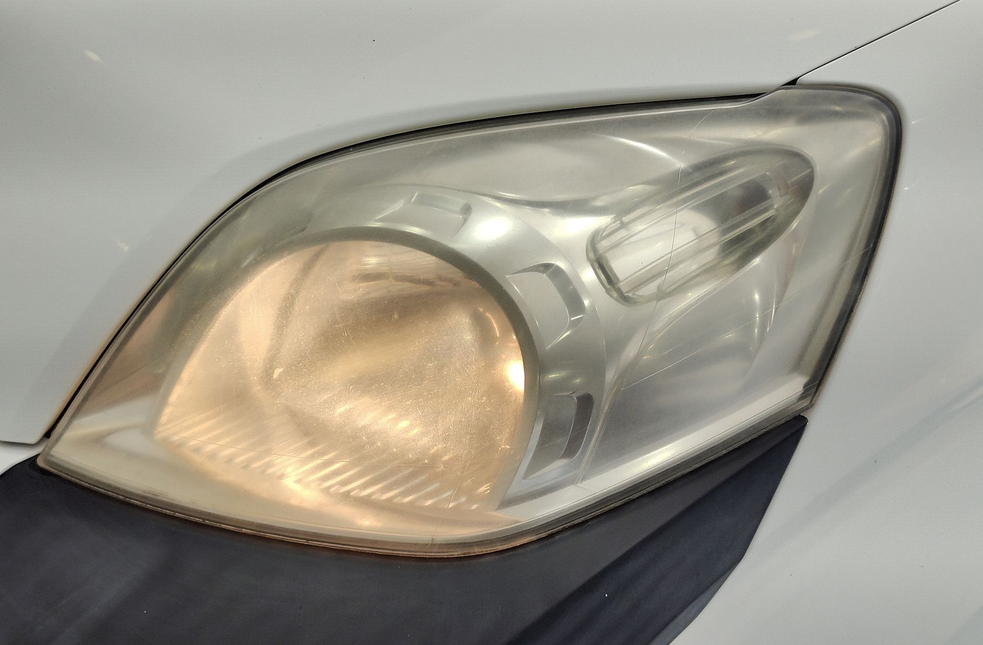 Citroën Nemo Furgon 1.4 HDi - foto 10