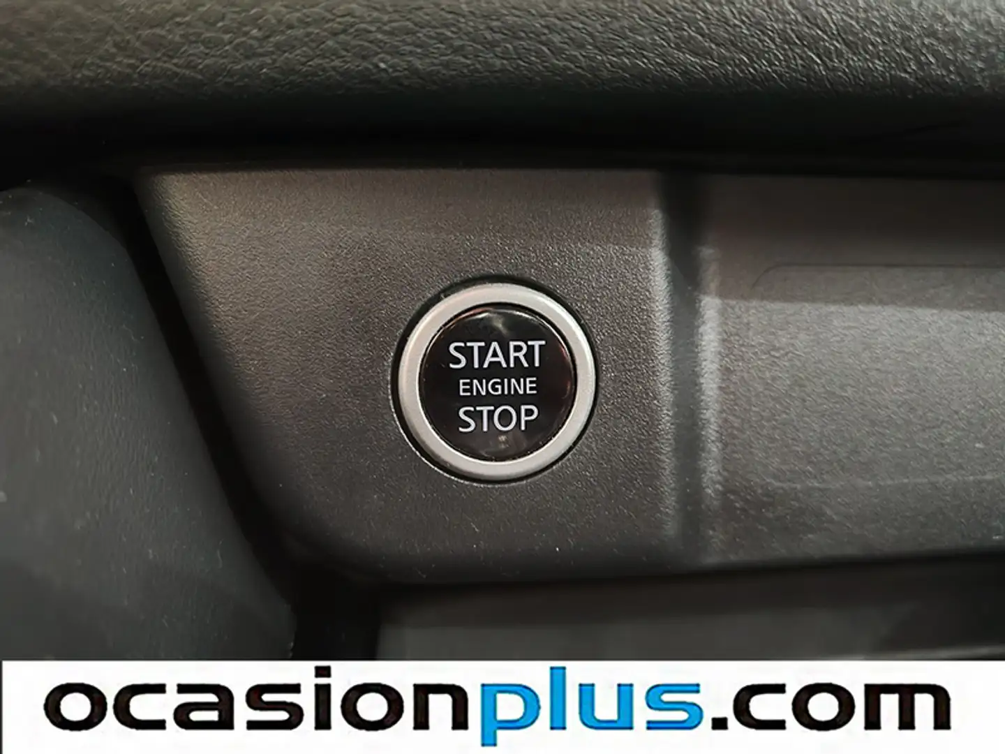 Foto Nissan QASHQAI Nissan Qashqai DIG-T 140 mHEV N-Connecta 4x2 (140 CV)