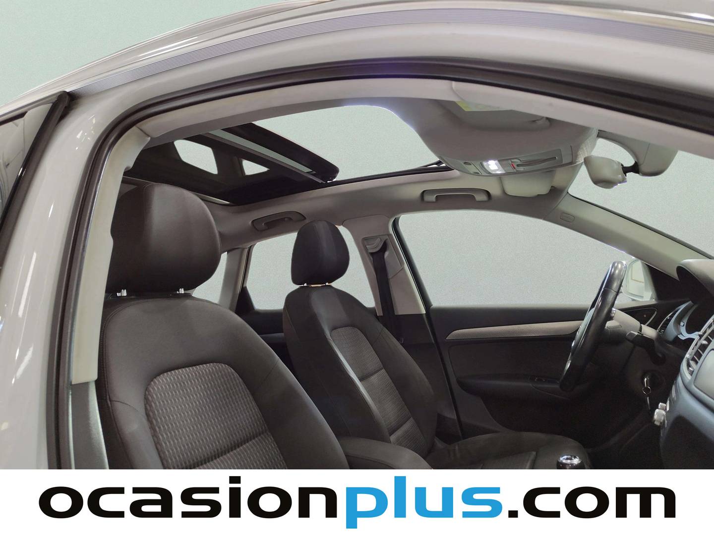 Extras y acabados del Audi Q3 Audi Q3 design edition 2.0 TDI (150 CV)