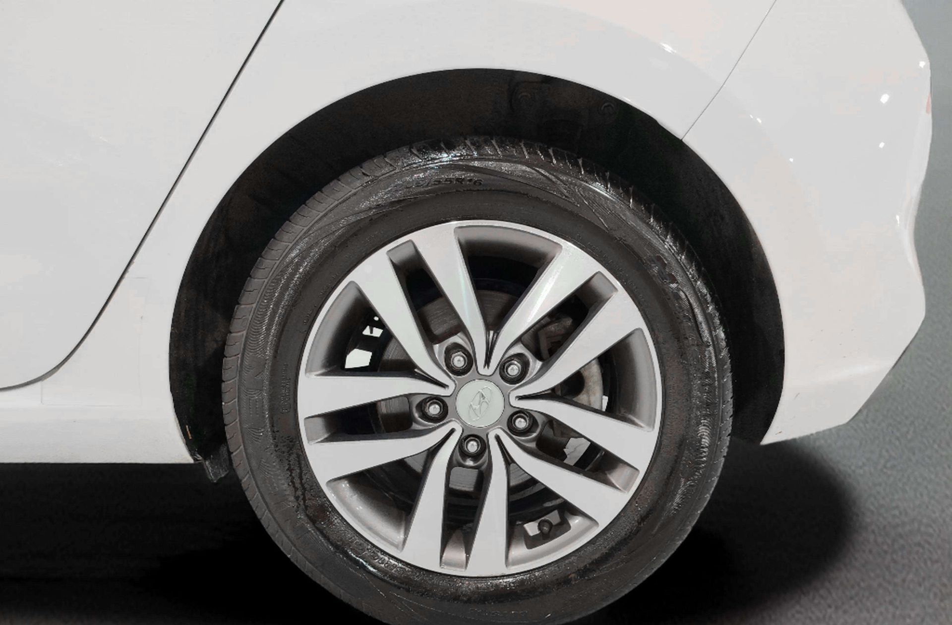 Hyundai i30 1.6 CRDi Klass - foto 33