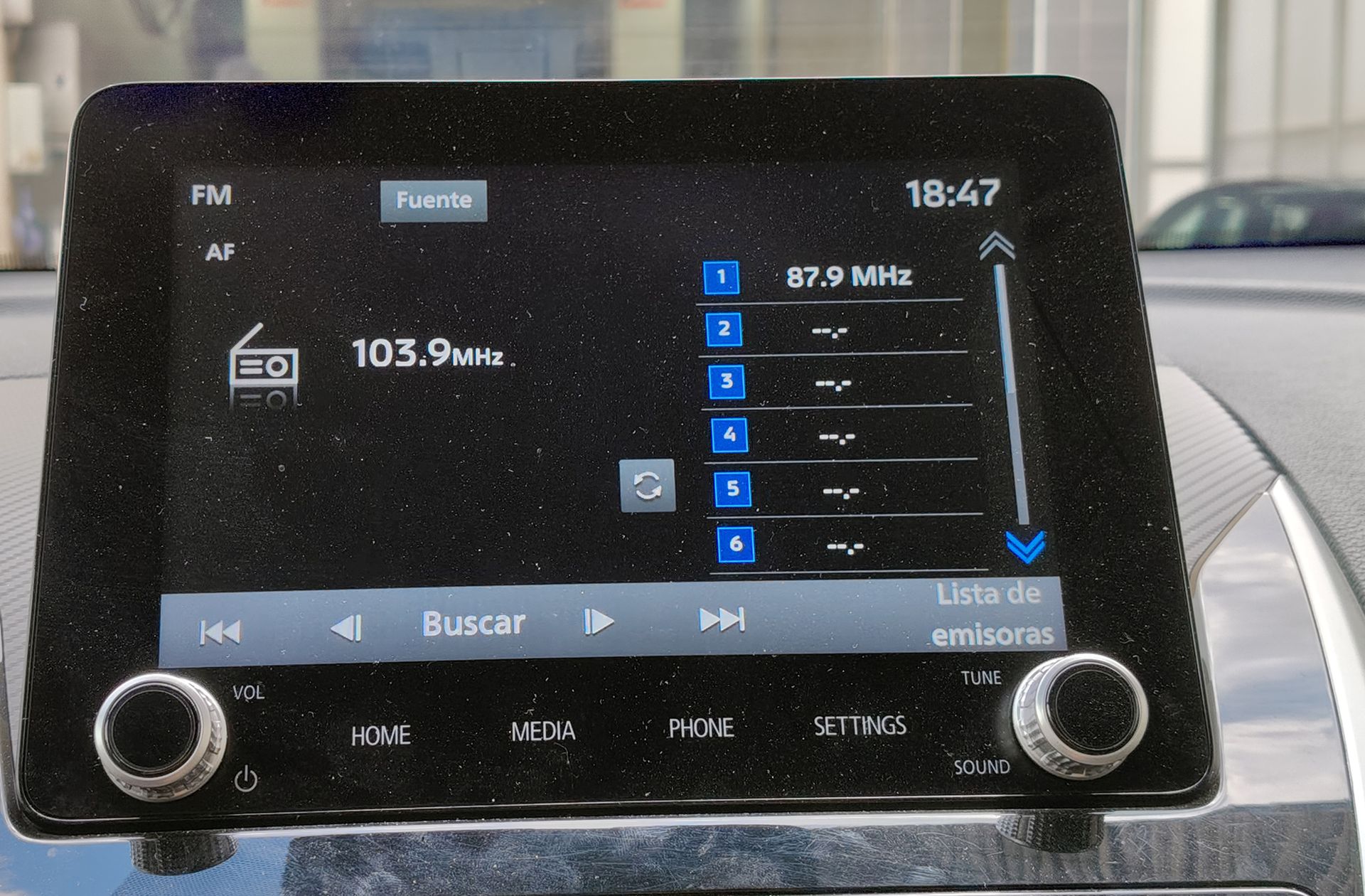 Mitsubishi Eclipse Cross 2.4 PHEV Kaiteki 4WD - foto 35