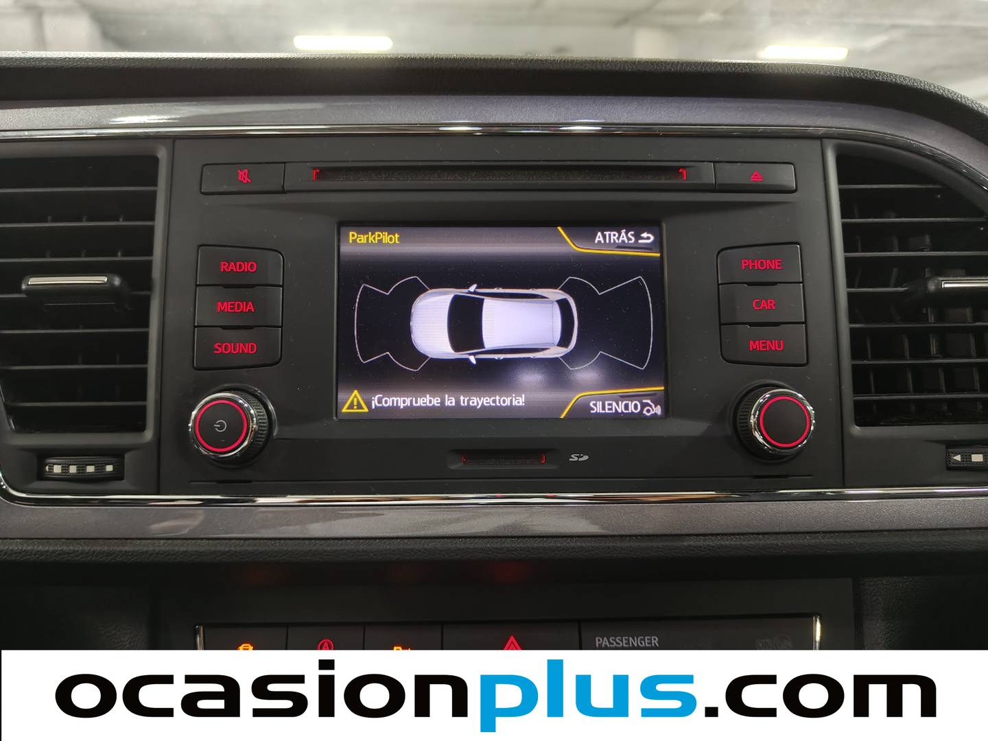 Equipamiento del Seat León Seat León 1.4 TSI S&S FR (125 CV)