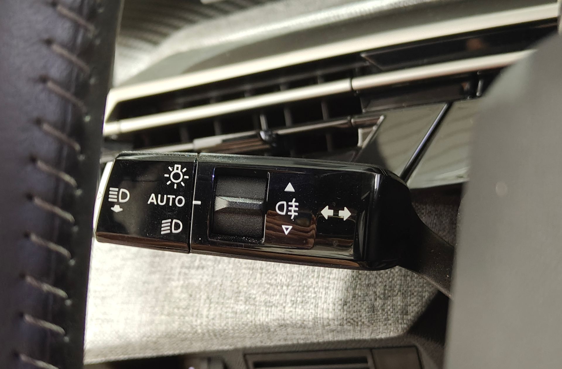 Peugeot 3008 145 Allure eDCS6 - foto 25