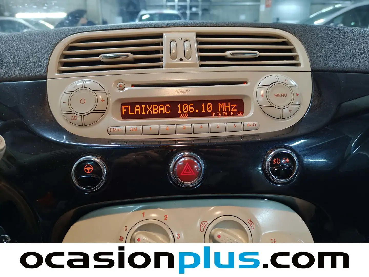 Foto Fiat 500 Fiat 500 1.2 8v Lounge (69 CV)