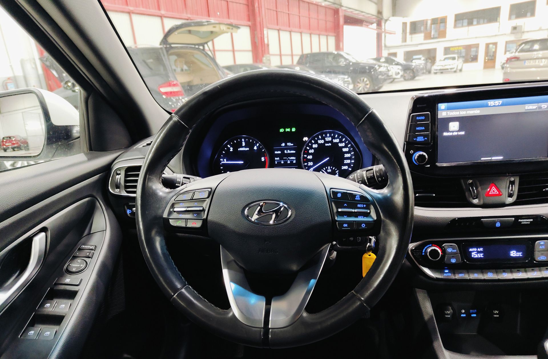Hyundai i30 1.6 CRDi Klass - foto 21