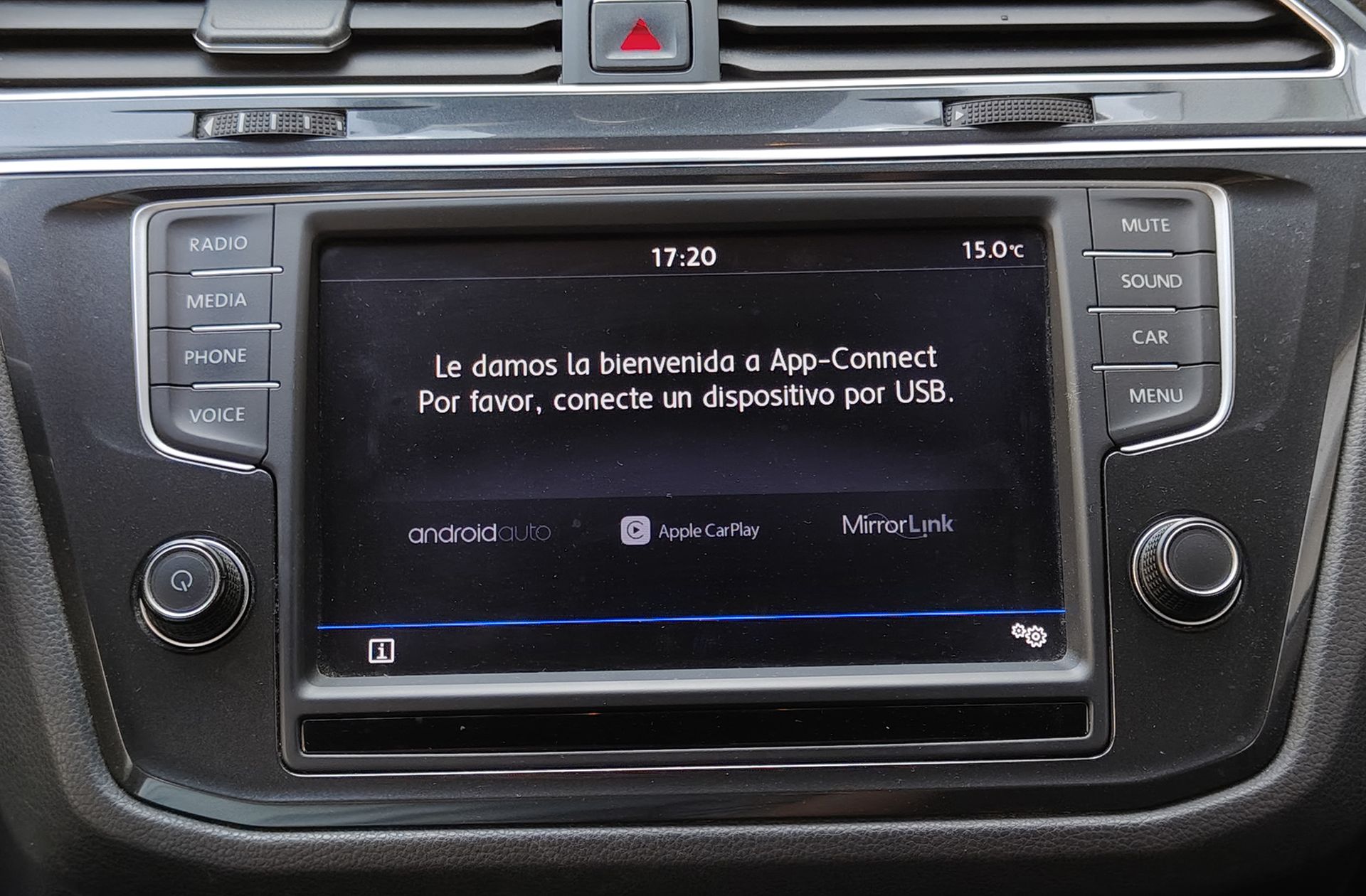 Volkswagen Tiguan Edition 2.0 TDI BMT - foto 7