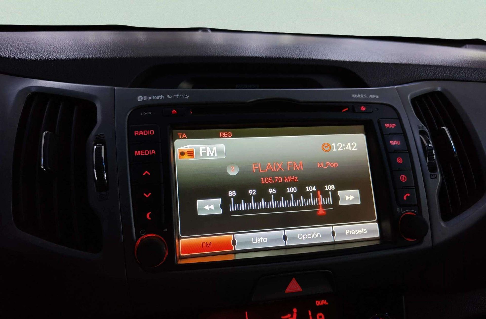 Kia Sportage 1.6 GDI Maracaná - foto 38