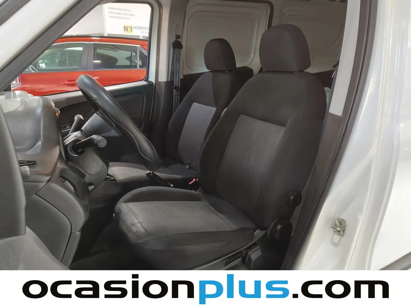 Foto Fiat Doblò Cargo Fiat Dobló Cargo 1.6 Multijet Maxi SX (105 CV)