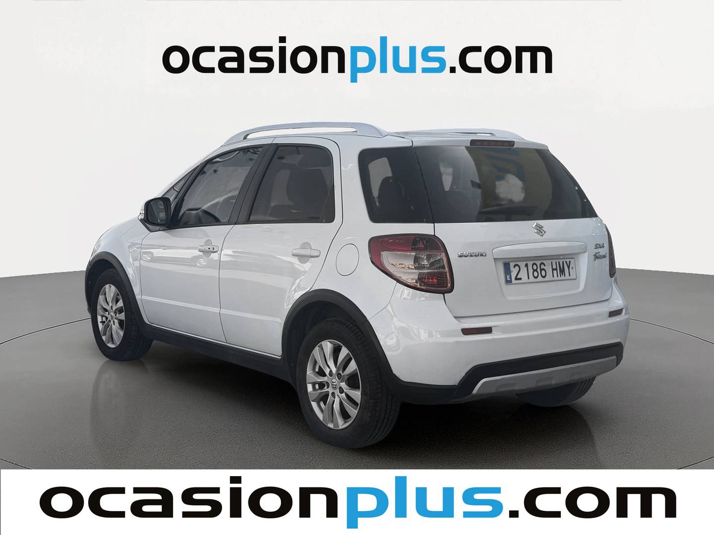 Foto trasera Suzuki SX4 Suzuki SX4 1.6 GLX Takumi 2WD (120 CV) izquierda