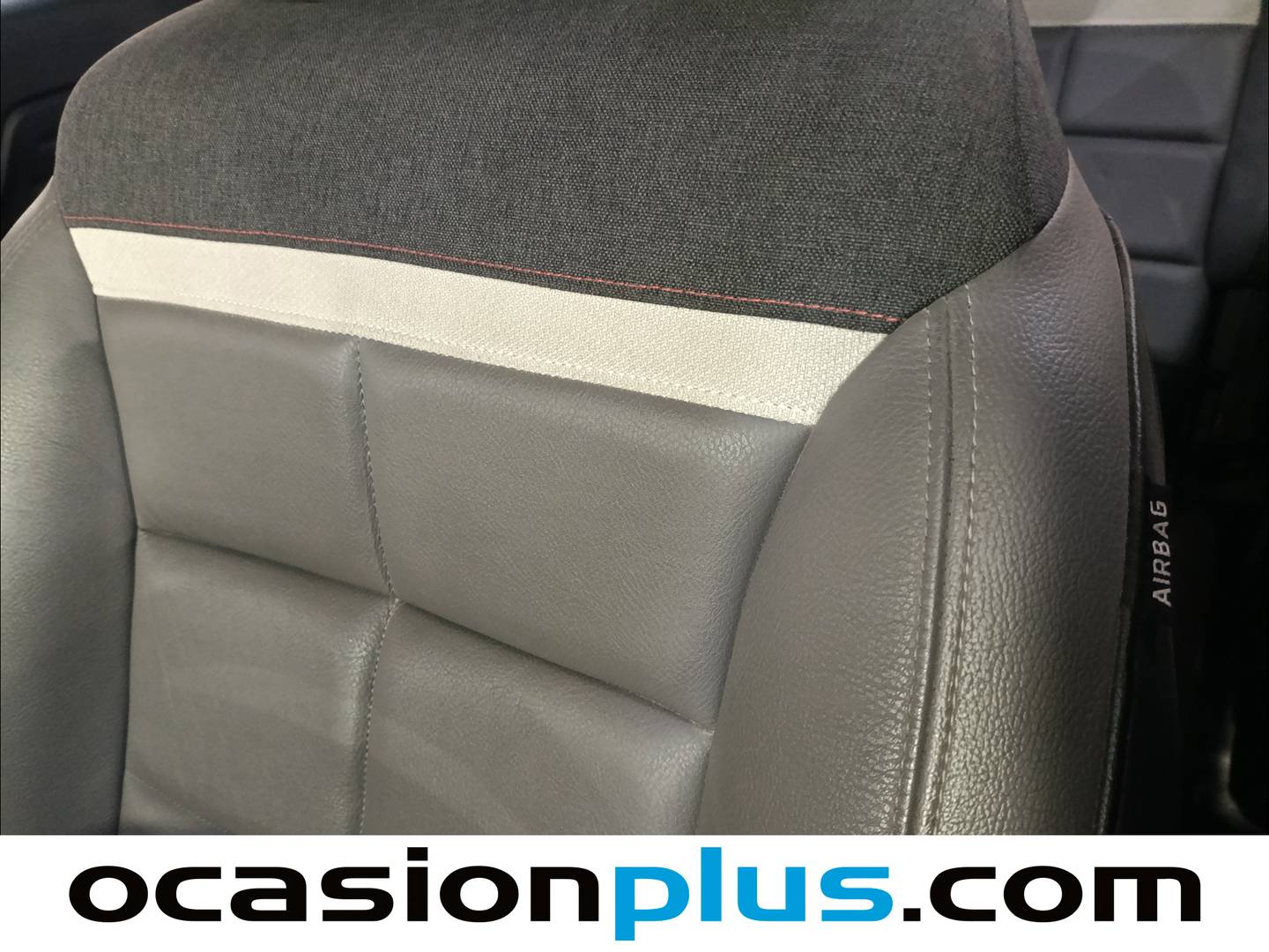 Equipamiento del Citroën C5 Aircross Citroën C5 Aircross BlueHdi 130 S&S Feel  (131 CV)
