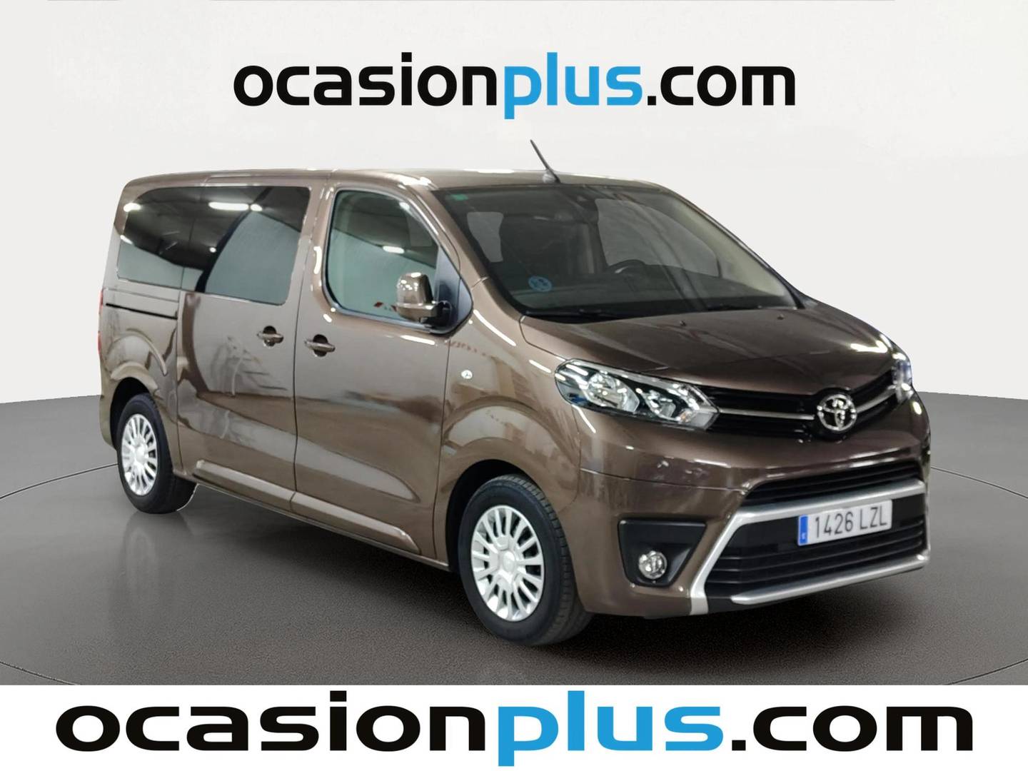 Foto delantera Toyota Proace Verso Toyota Proace Verso 2.0D VX Plus Shuttle L1 (145 CV) 8 Plazas derecha