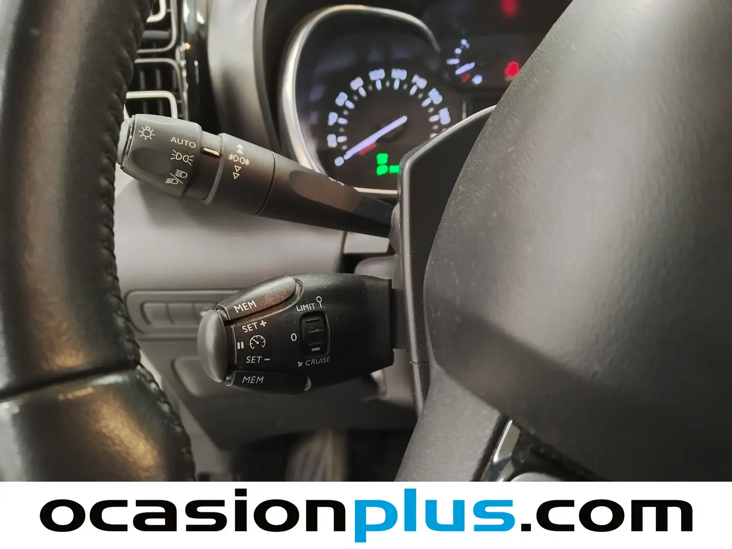 Foto Citroën C3 Aircross Citroen C3 Aircross PureTech 110 S&S Shine EAT6 (110 CV)