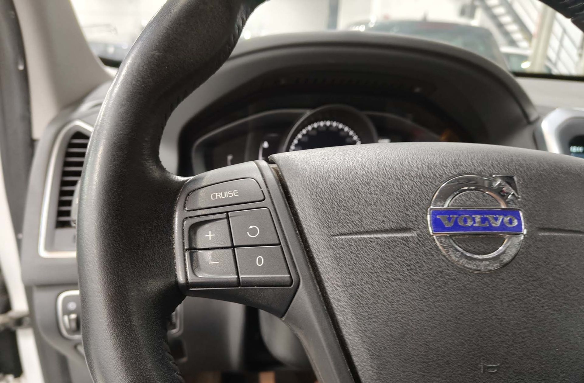 Volvo XC60 D3 Kinetic - foto 26